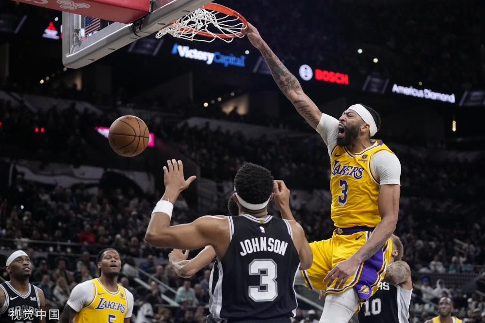 售至英超俱 售至英超俱